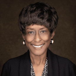 Headshot of Carmen Fields